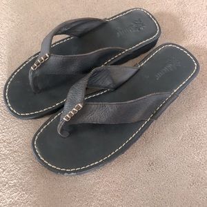 Cubavera Leather Flops